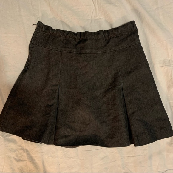 GIRLS CAMBRIGE UNIFORMS GREY SHORT SKIRT - Picture 2 of 4